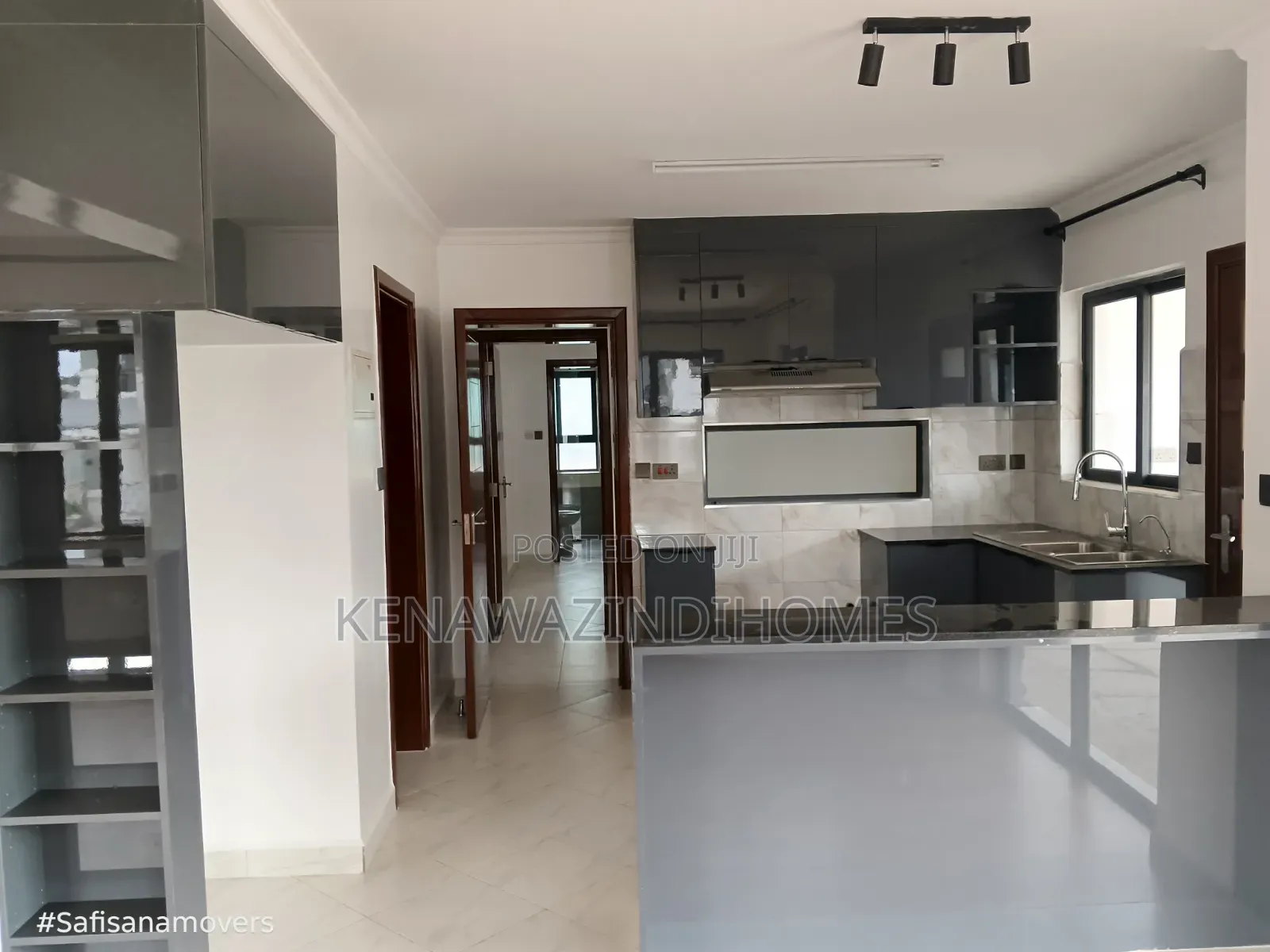 4bdrm Townhouse/Terrace in Athiriver, DayStar Area for sale
