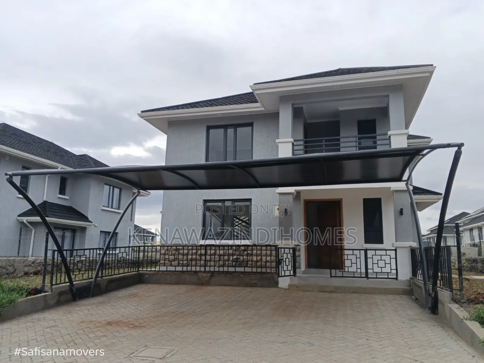 4bdrm Townhouse/Terrace in Athiriver, DayStar Area for sale