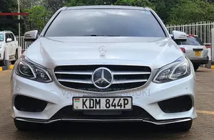 Mercedes-Benz E250 2015 Silver
