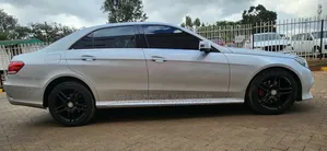 Mercedes-Benz E250 2015 Silver
