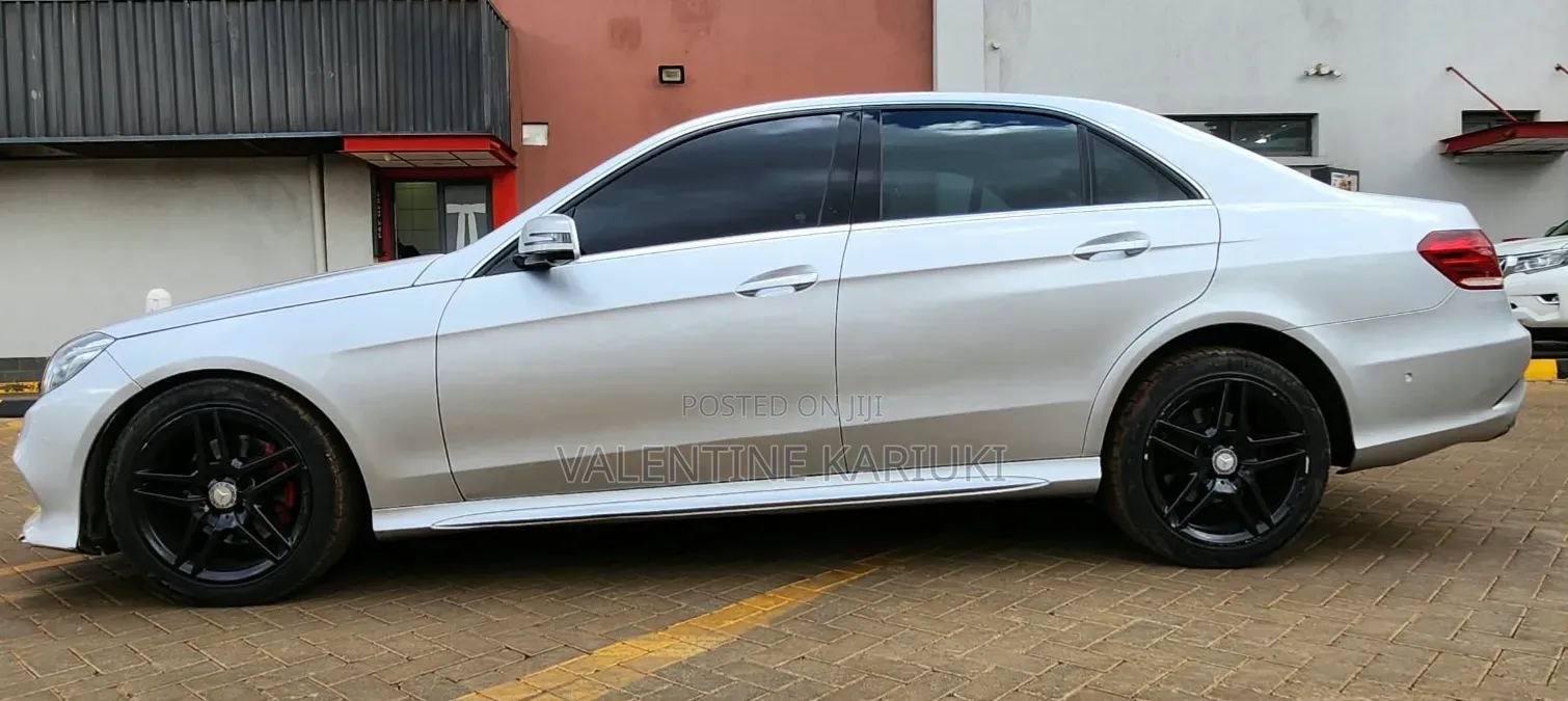 Mercedes-Benz E250 2015 Silver