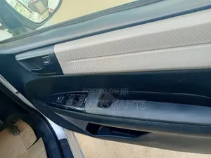 Toyota Axio 2014 Silver