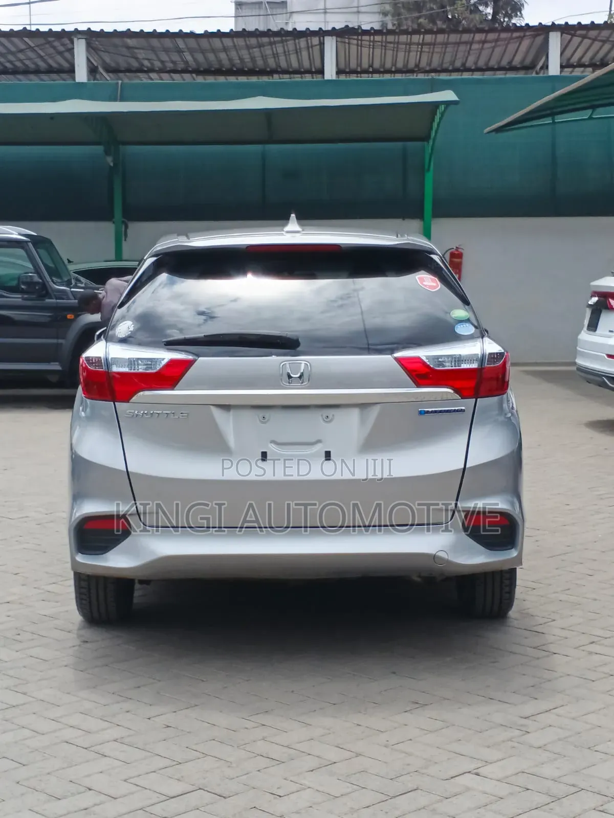 Honda Fit Shuttle 1.5 Hybrid 2WD 2020 Silver