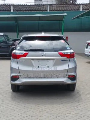 Honda Fit Shuttle 1.5 Hybrid 2WD 2020 Silver