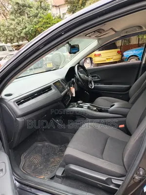 Honda Vezel 1.5 Hybrid 2WD 2018 Blue