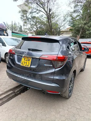 Honda Vezel 1.5 Hybrid 2WD 2018 Blue