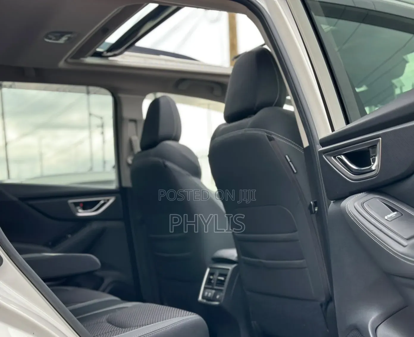 Subaru Forester 2019 Pearl