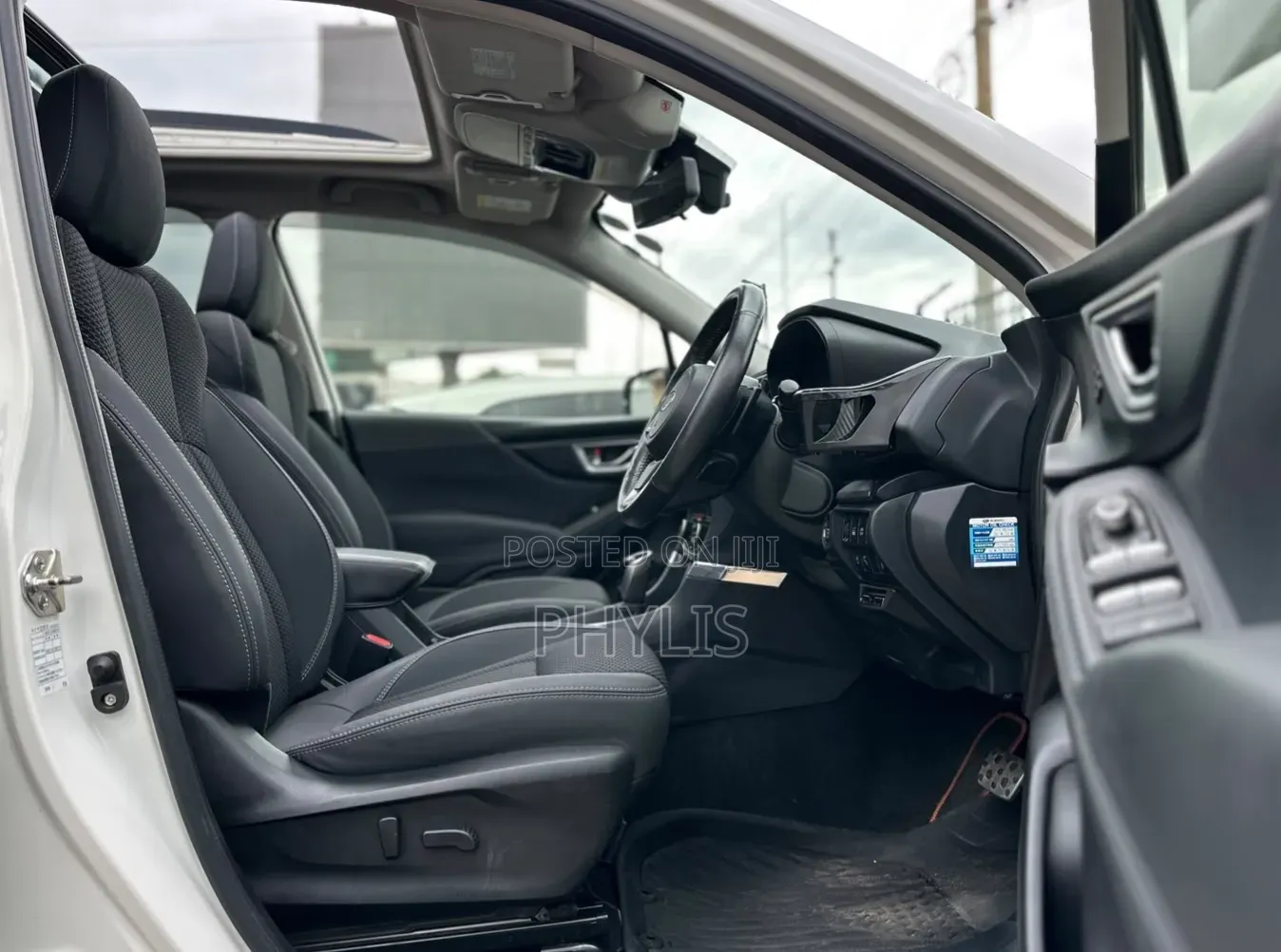 Subaru Forester 2019 Pearl