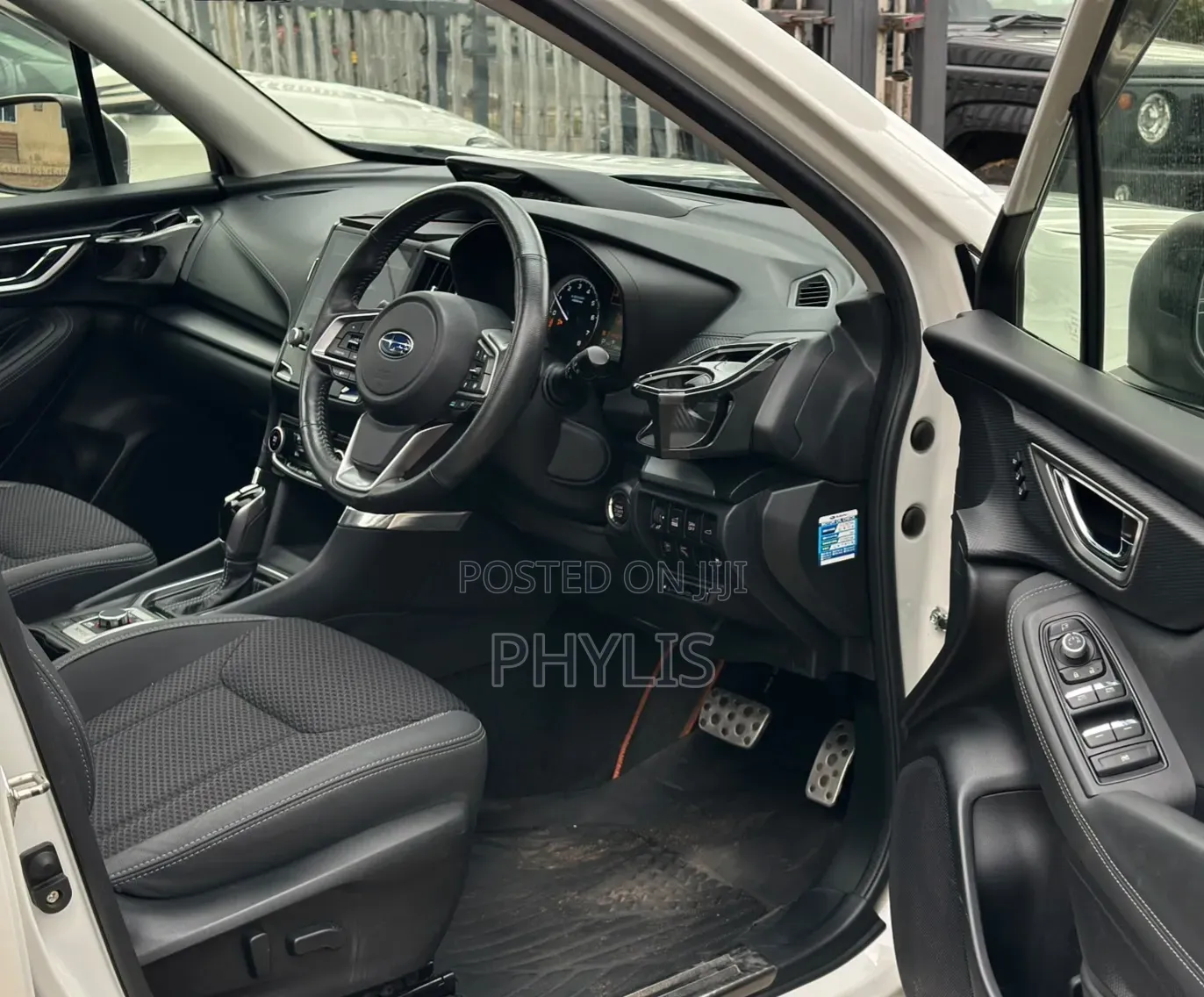 Subaru Forester 2019 Pearl