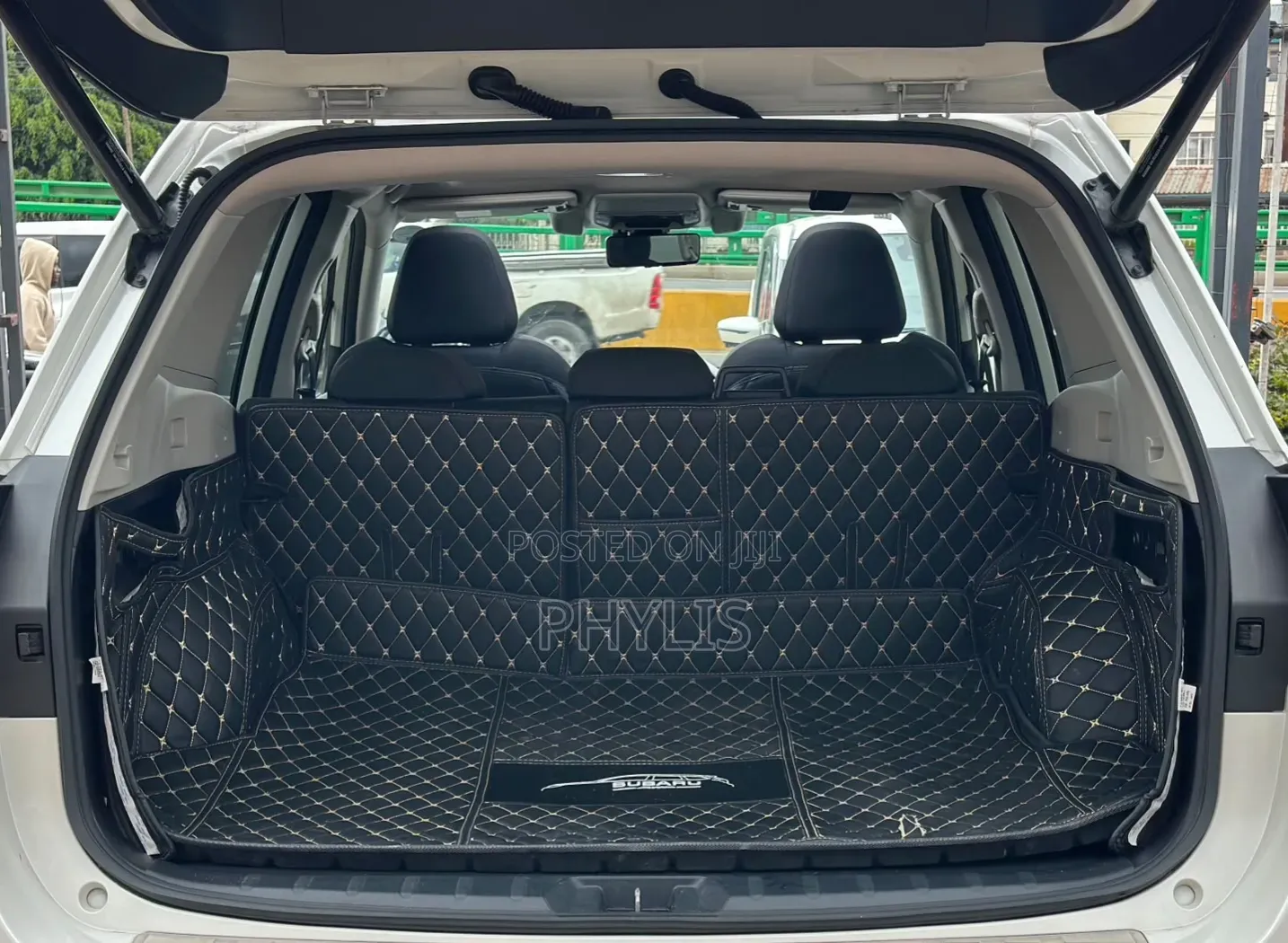 Subaru Forester 2019 Pearl