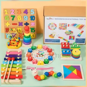 *Montessori 8 Set Toys*