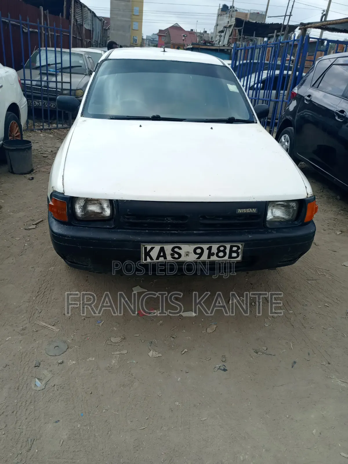 Nissan Advan 2004 White