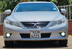 Toyota Mark X 2011 Silver