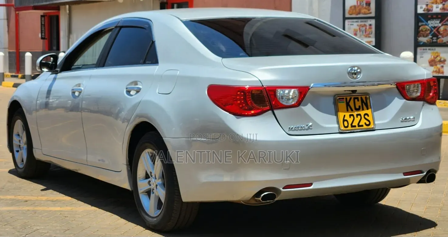 Toyota Mark X 2011 Silver