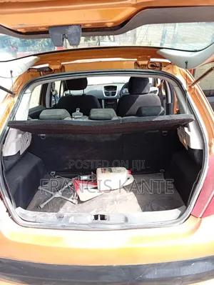 Peugeot 207 2012 Orange
