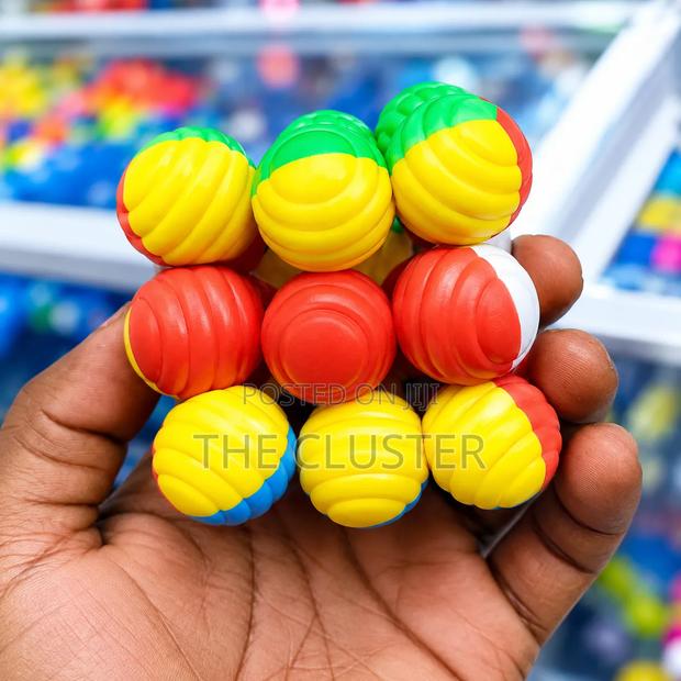 Classic Rubik Cube - main view