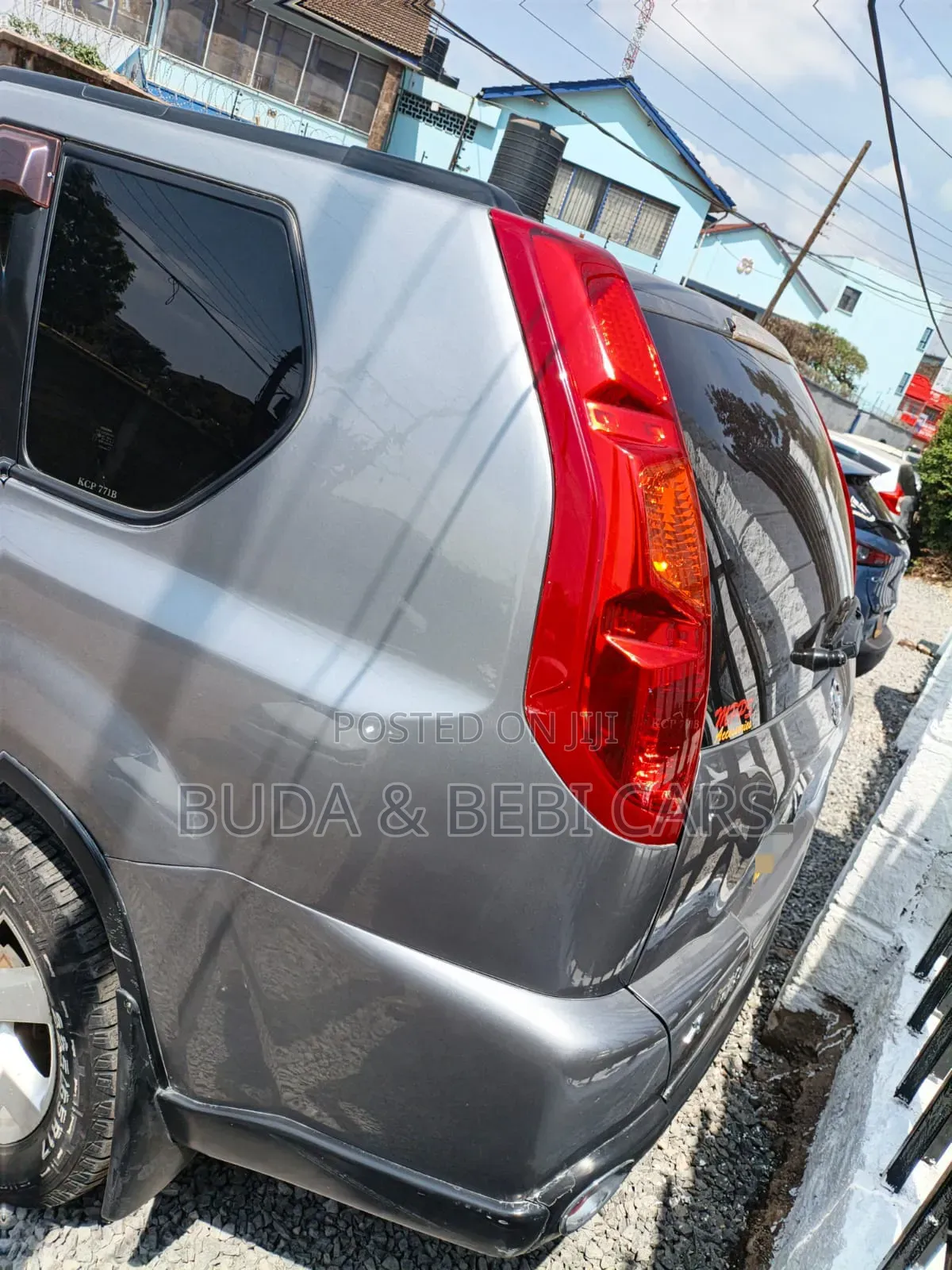 Nissan X-Trail 2.0 Petrol XE 2010 Silver