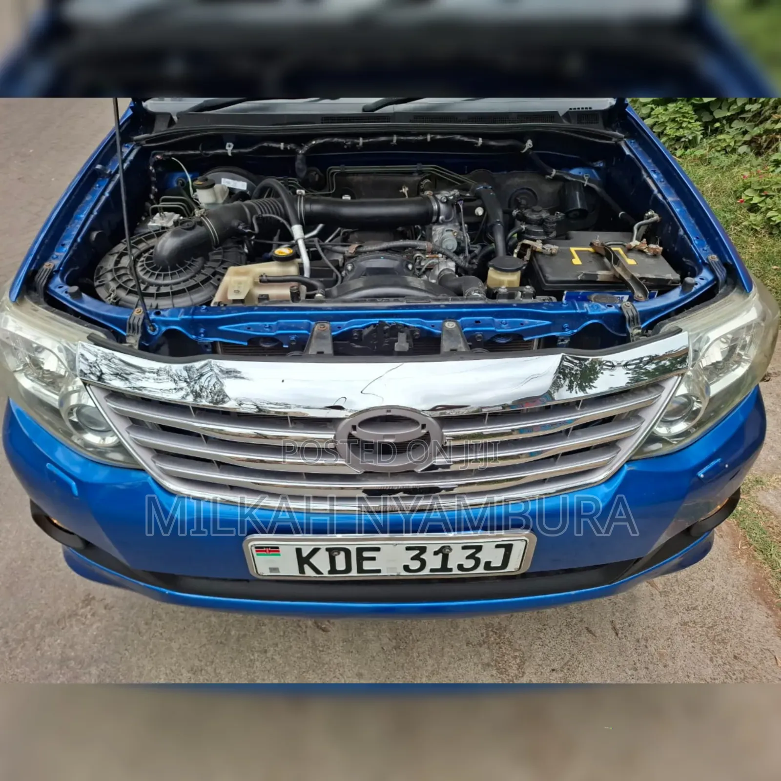 Toyota Fortuner 2012 Blue