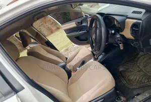 Toyota Axio 1.5 X 2WD 2013 Pearl