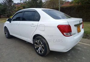 Toyota Axio 1.5 G 2WD 2015 Off white