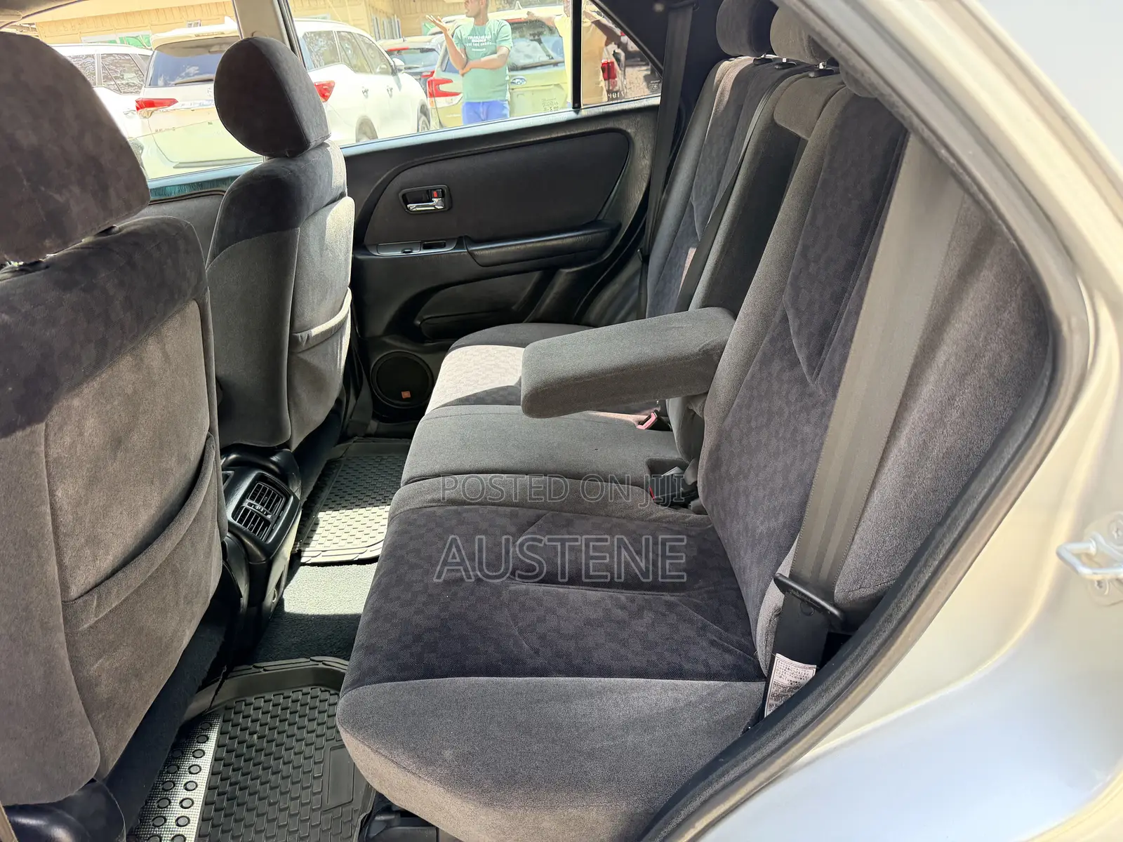 Toyota Harrier 2002 Silver