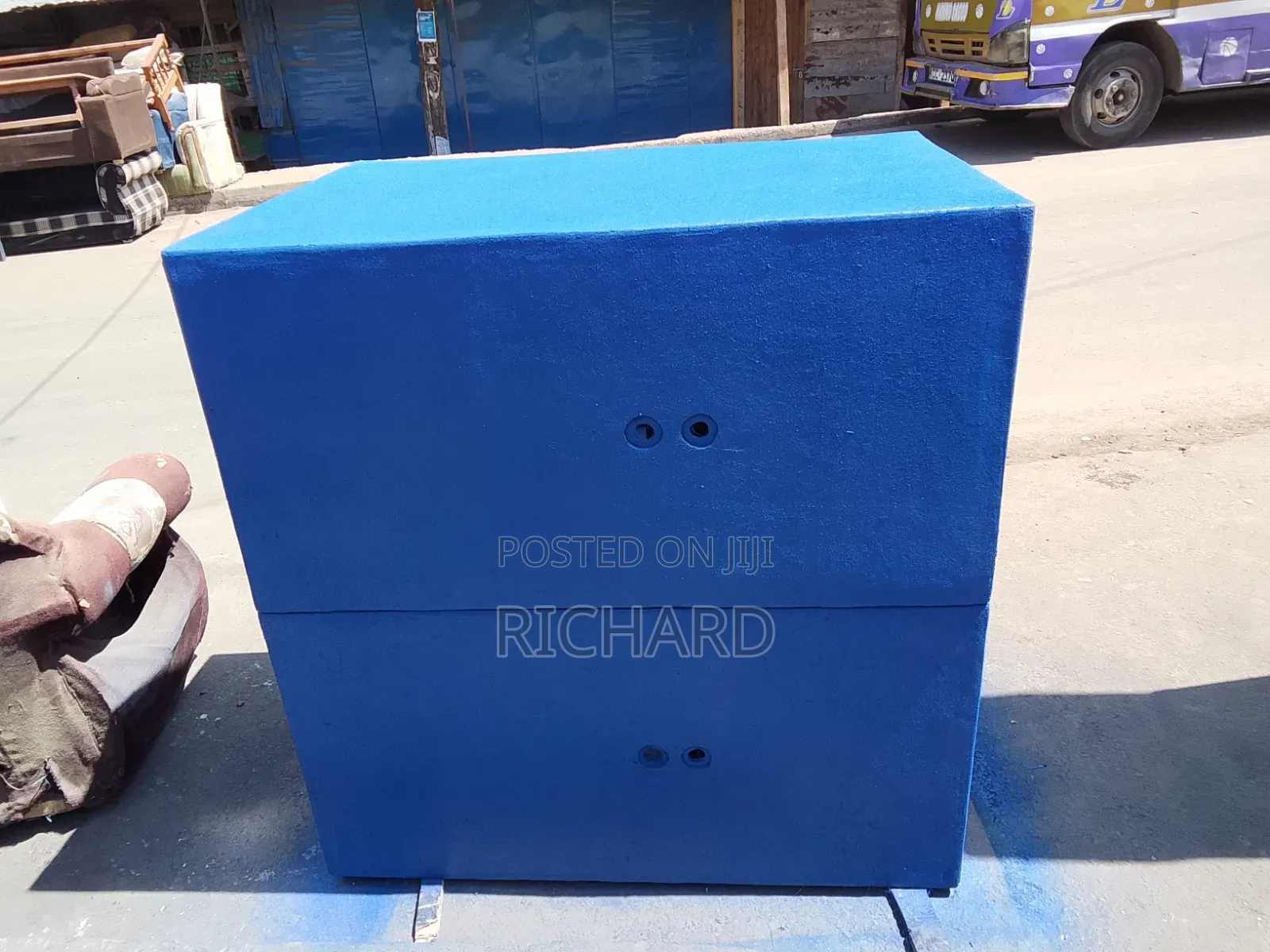 Box Speaker