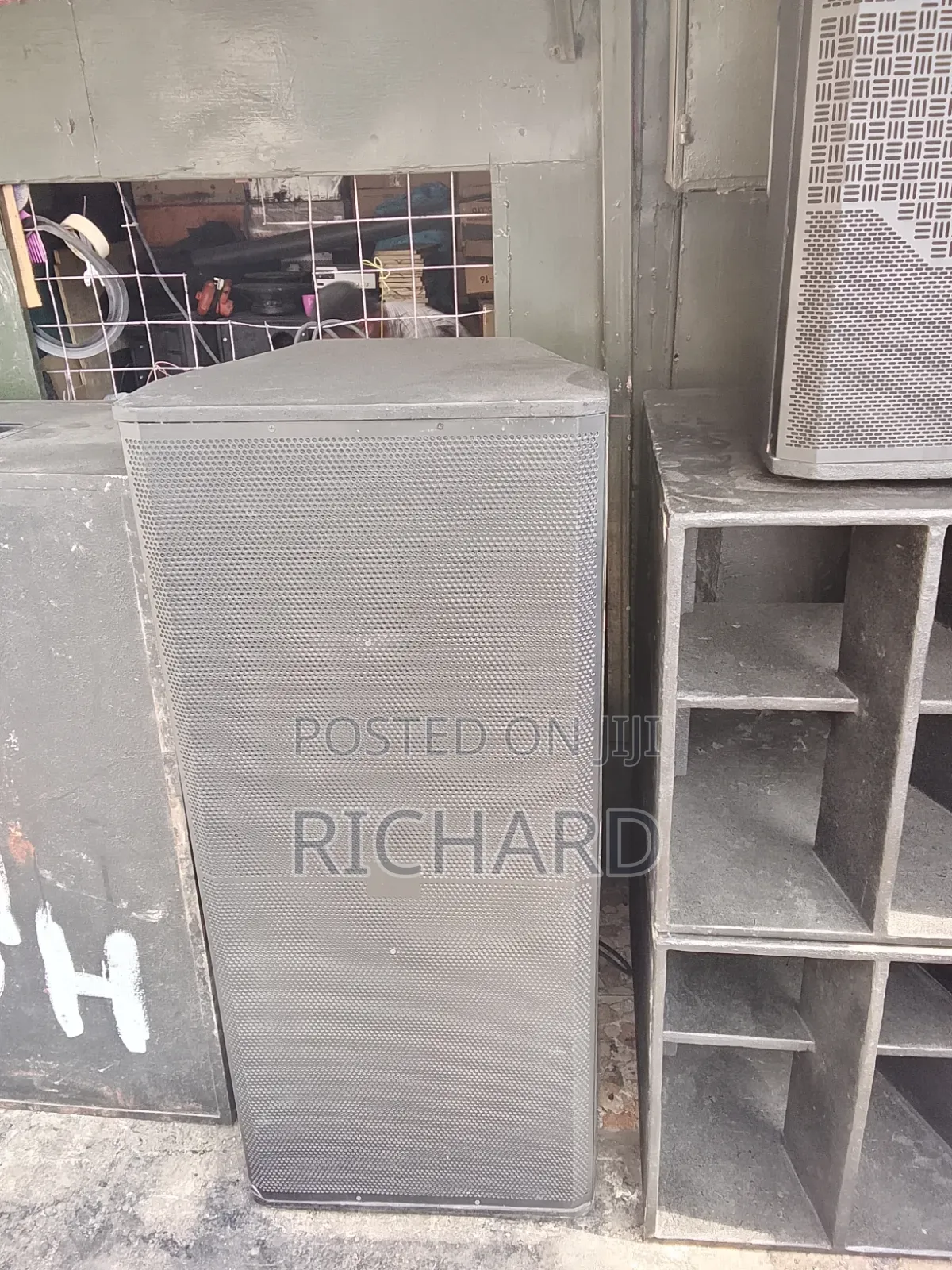 Box Speaker