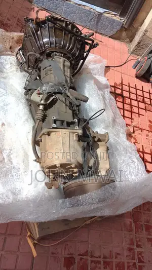 Landrover Tdi 300 Gearbox and Radiator