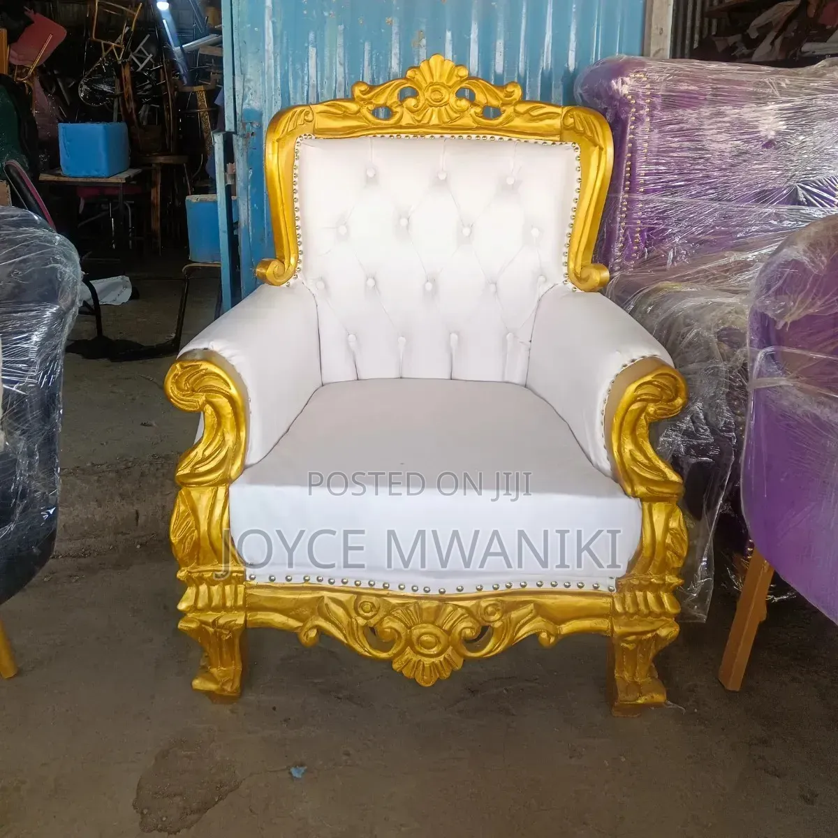 White King Chair or Queen Chair for Pedicure, With Gold Frame.