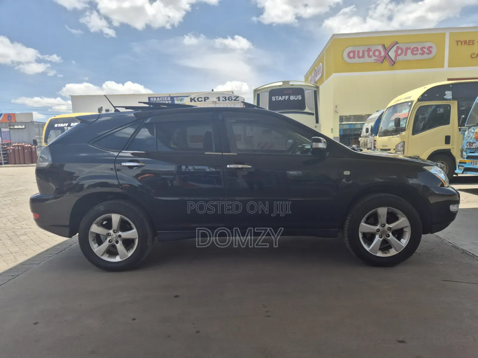 Toyota Harrier 240G 2009 Black