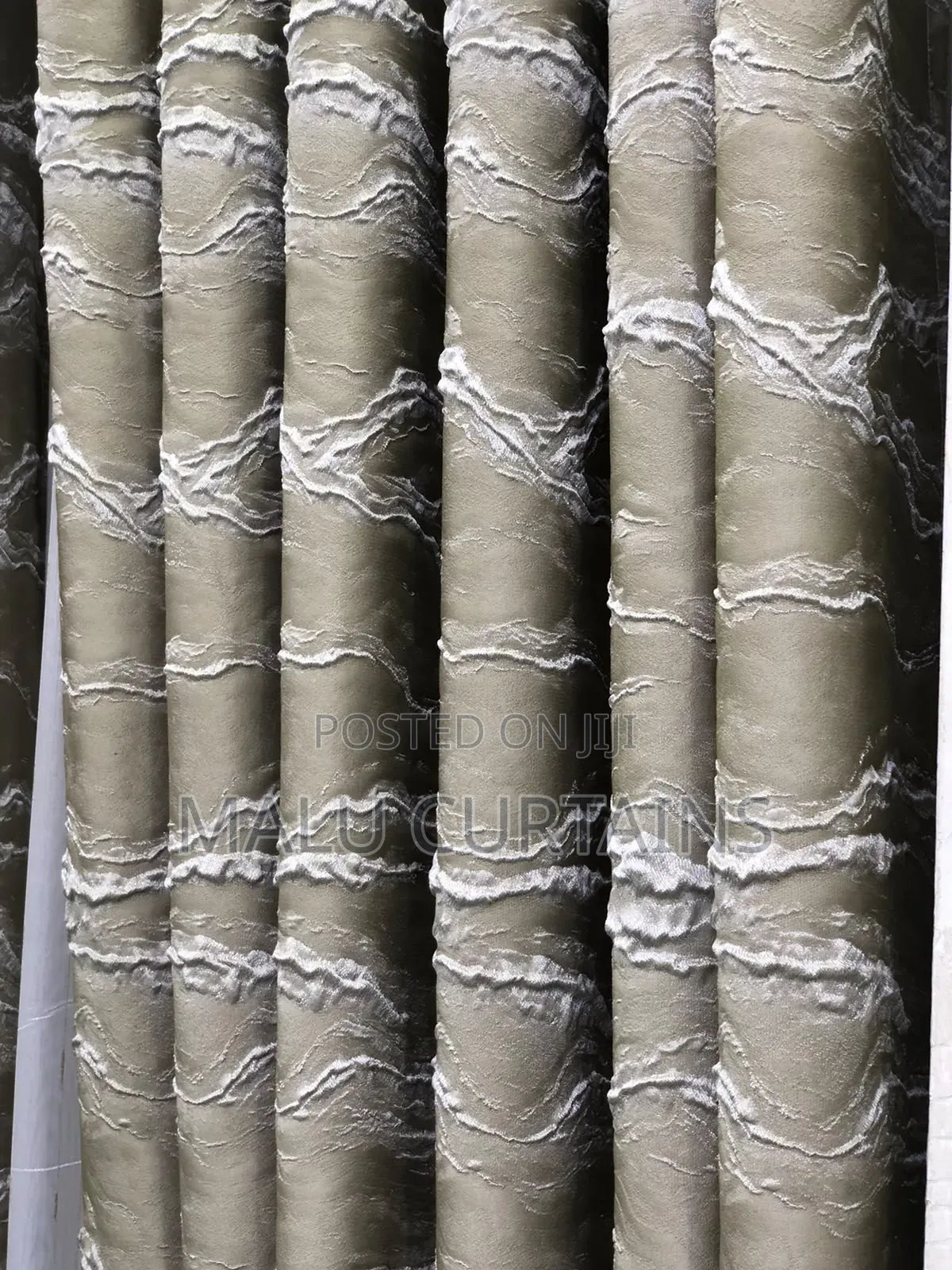 Taupe Textured Wave Curtain