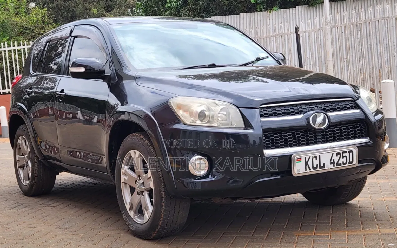 Toyota RAV4 2010 Black