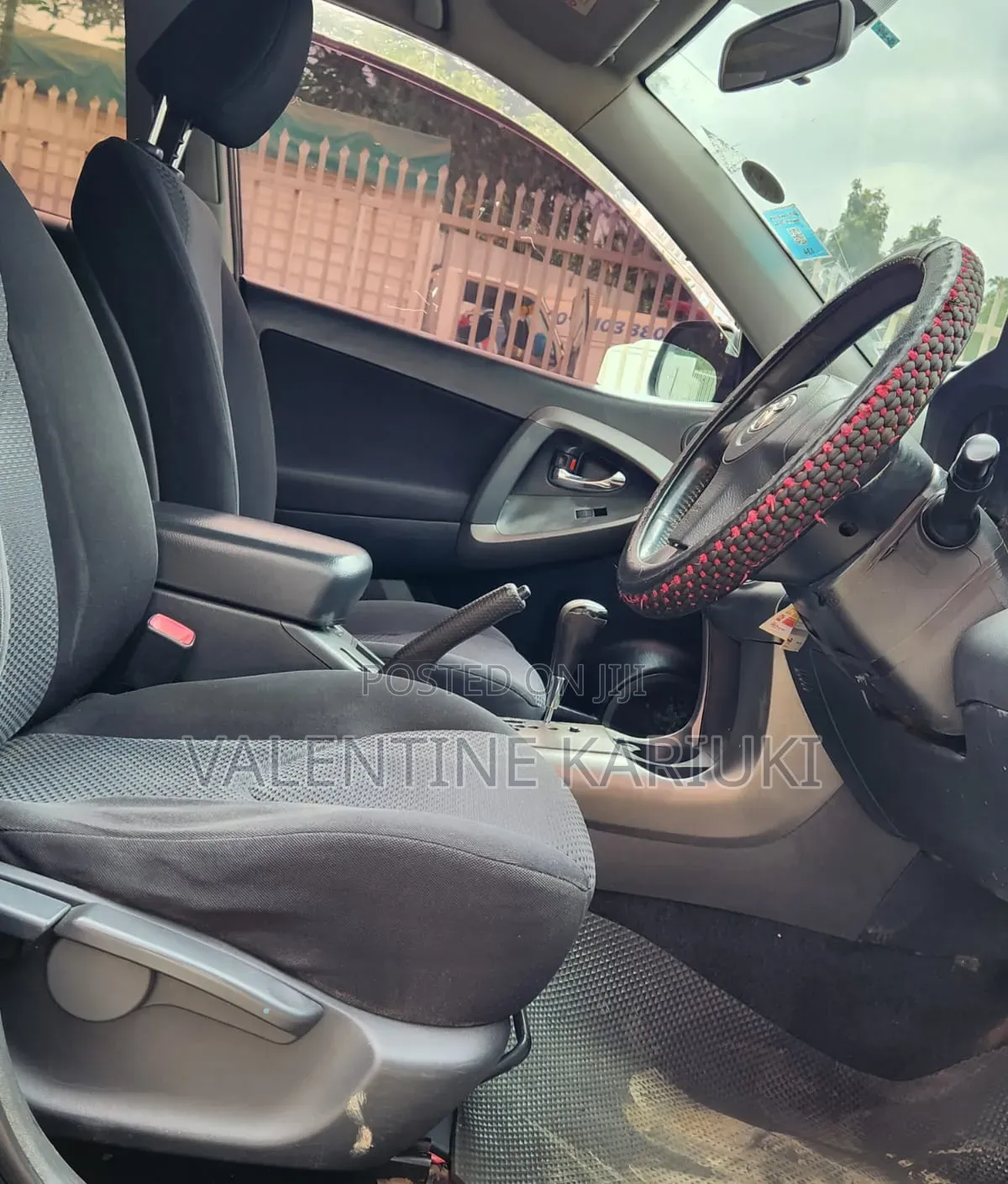 Toyota RAV4 2010 Black