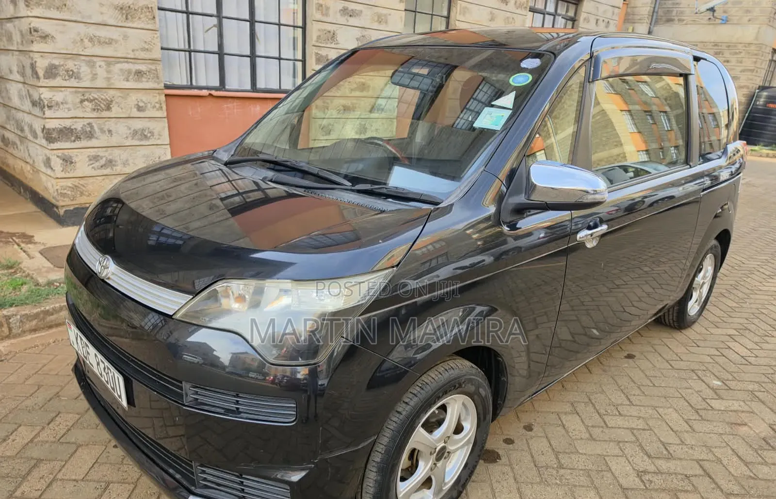 Toyota Spade 2014 Black