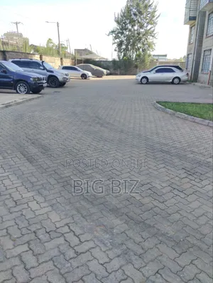2bdrm Apartment in Donholm, Oyster, Greenspan for rent