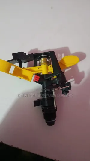 Plastic Impulse Sprinkler 1/2"