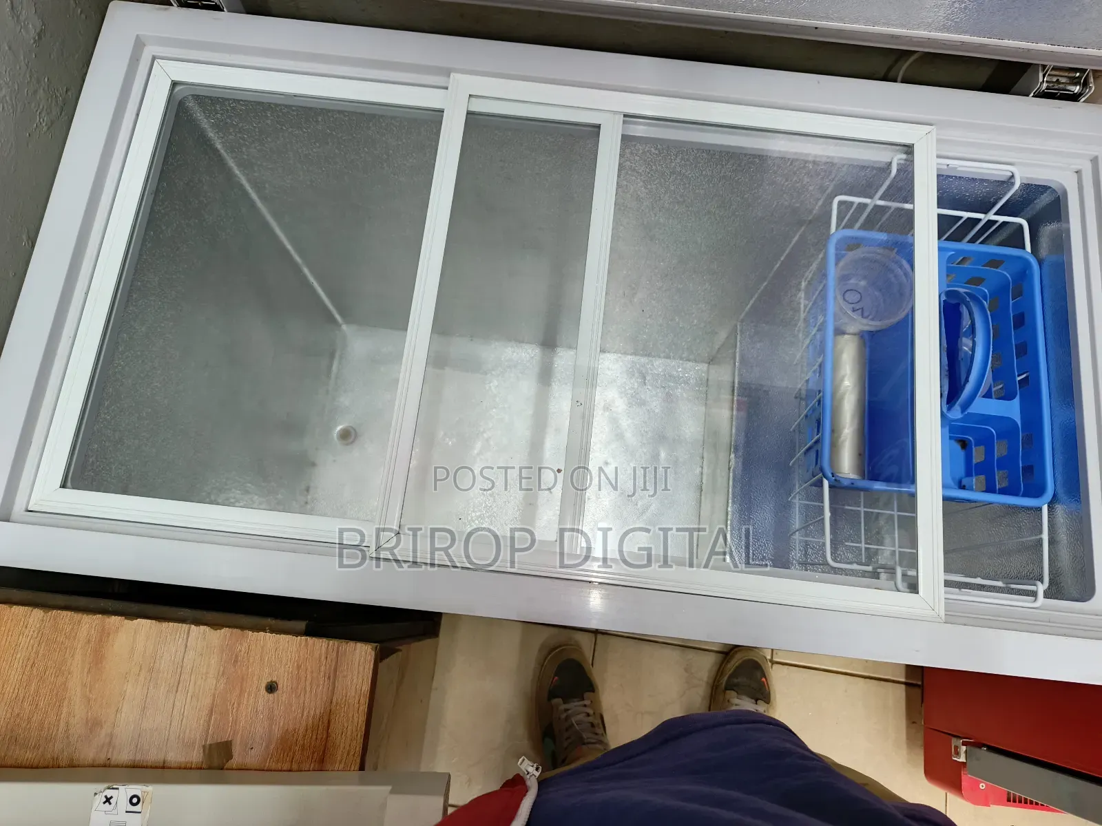 Deep Freezer 219 Litres