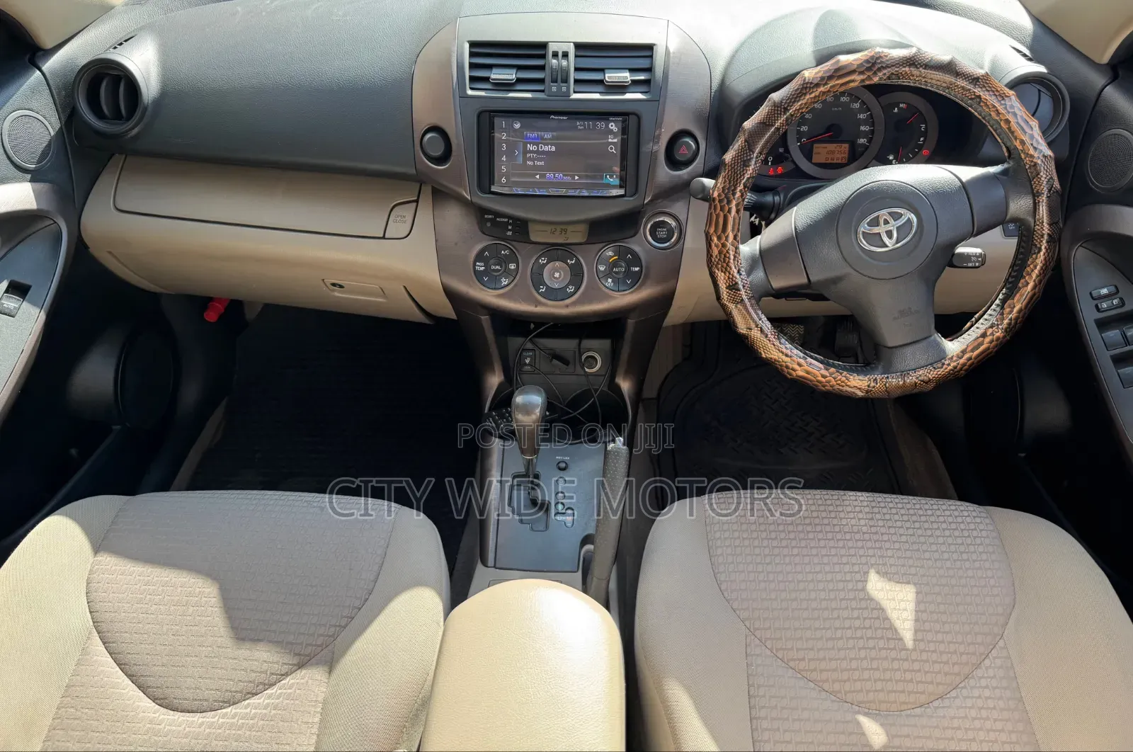 Toyota Vanguard 2008 Pearl