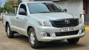 Toyota Hilux 2012 Gray