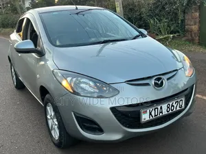 Mazda Demio 2014 Silver