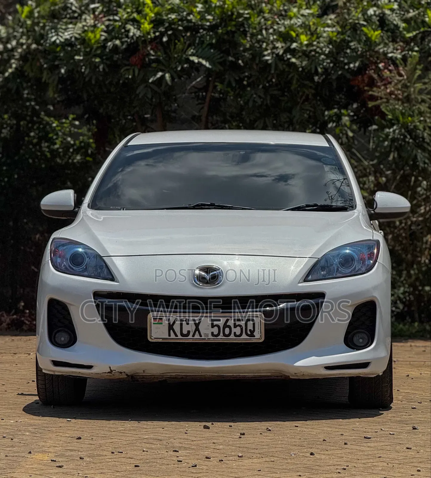 Mazda Axela 2013 White