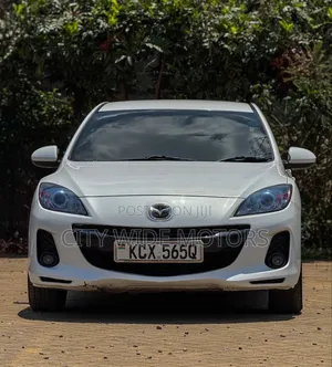 Mazda Axela 2013 White