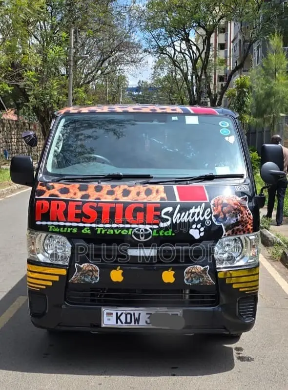 Toyota HiAce 2018 Black