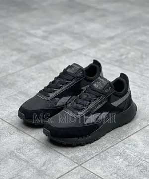 Quality Reebok CL Legacy AZ Size 40-45