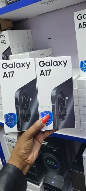 New Samsung Galaxy A17 5G 128 GB Black