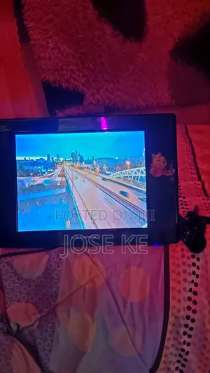 Solarmax TV 21inches