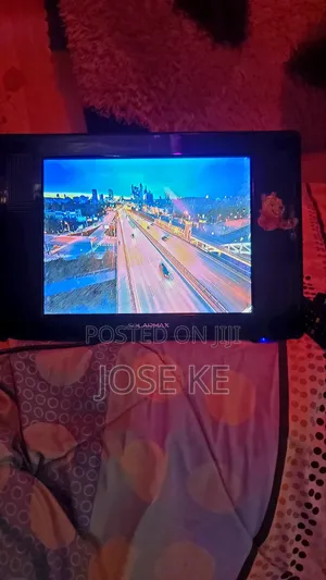 Solarmax TV 21inches