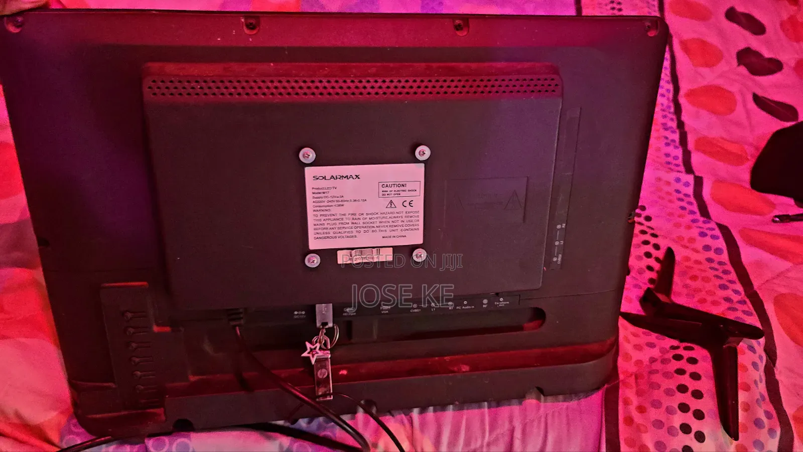 Solarmax TV 21inches