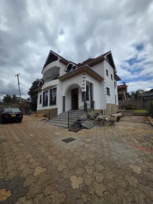6bdrm Maisonette in Lemiso Rd On 1/4, Ngong CBD for rent