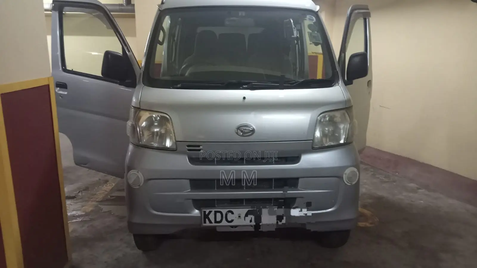 Daihatsu Hijet 2014 Silver